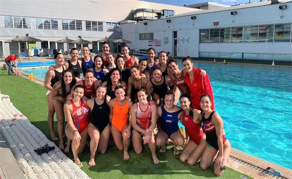 Seleção feminina sub-20 disputa Campeonato Mundial de Polo Aquático, em  Portugal - Notícia :: CBDA